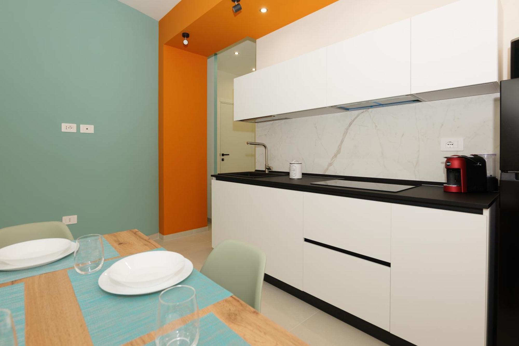 Apartment Benazar House *