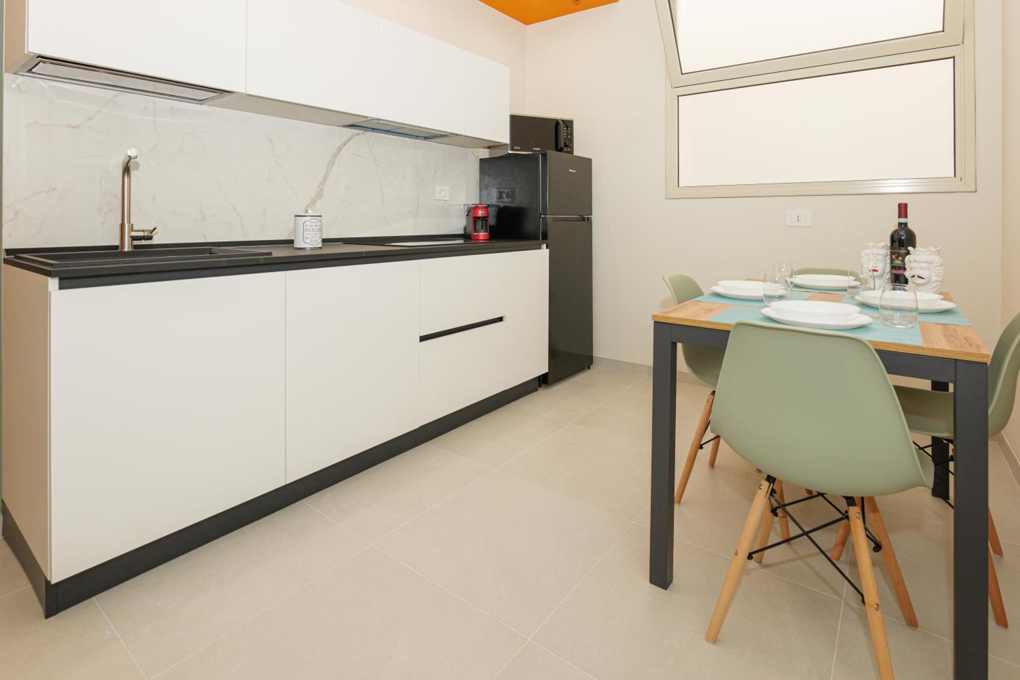 Benazar House Apartment *